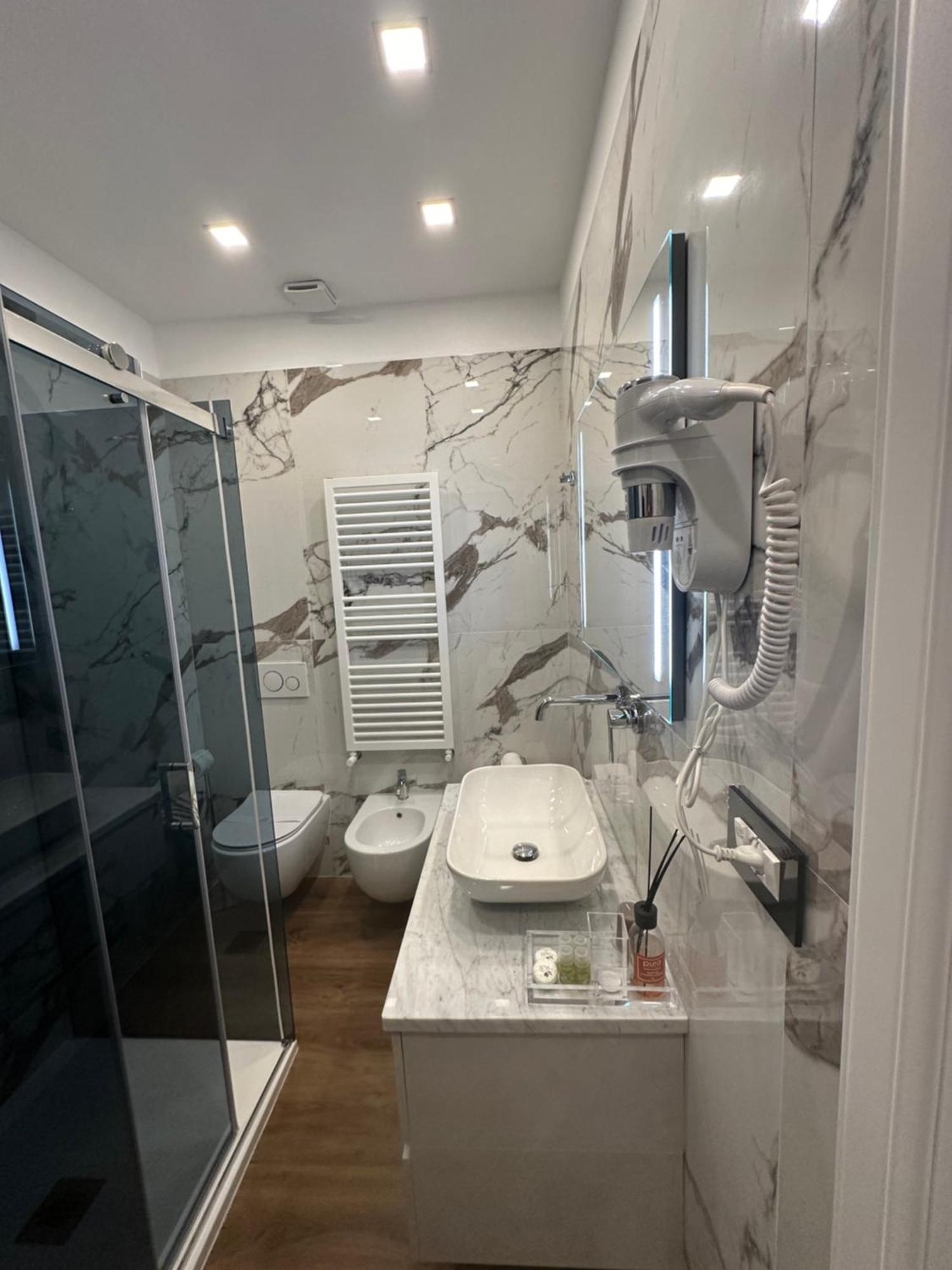 Sweet Rooms La Spezia Luaran gambar