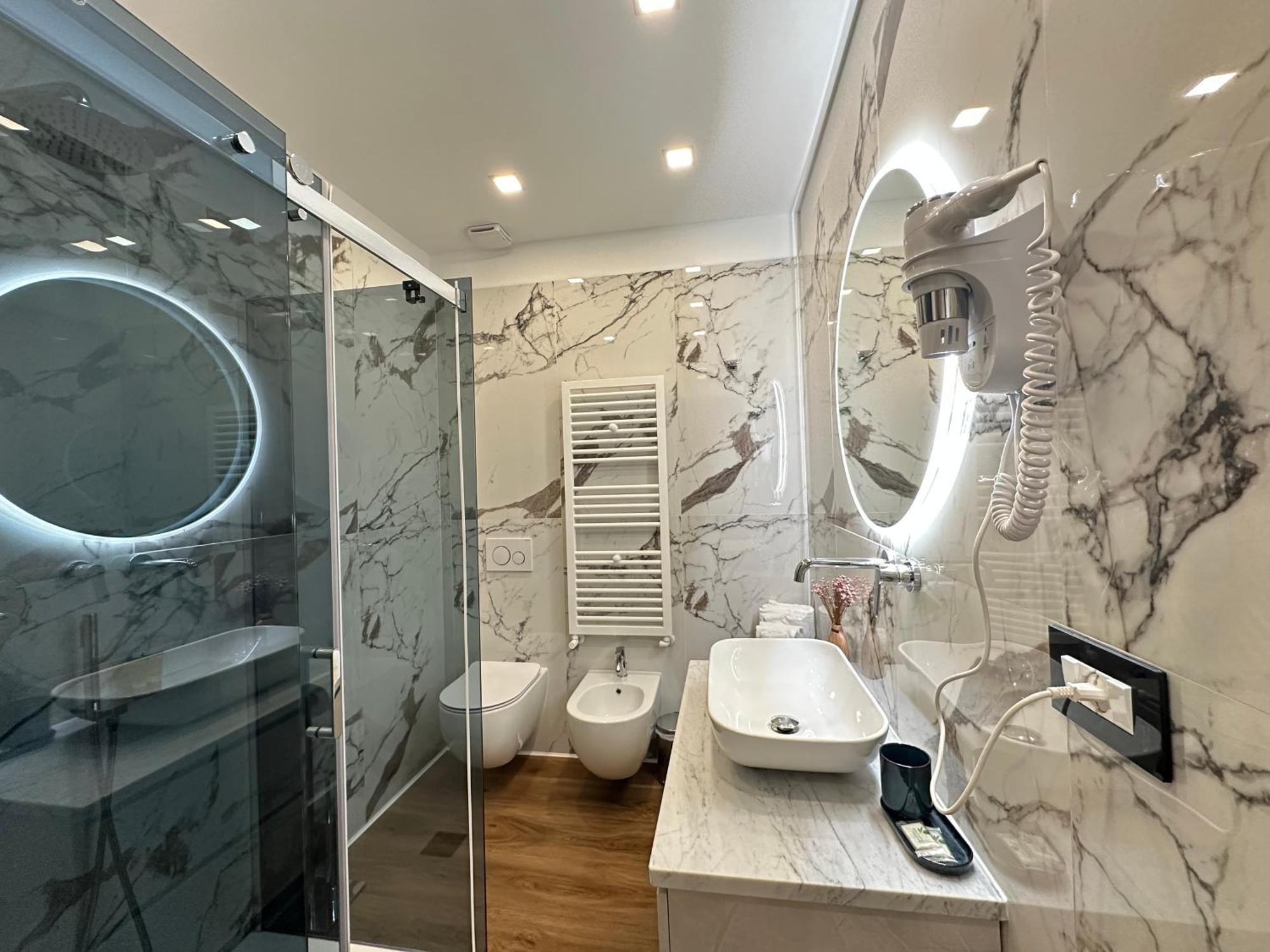 Sweet Rooms La Spezia Luaran gambar